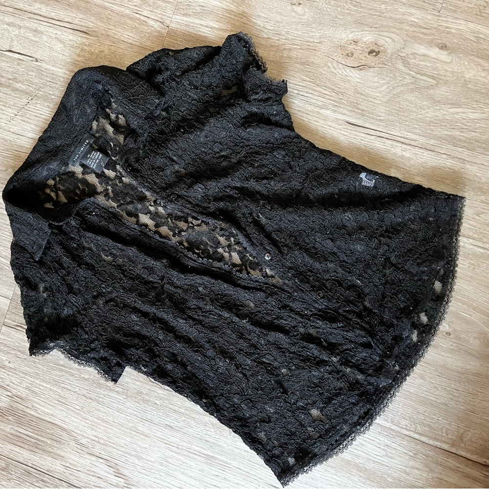 Goth Lace Button-up Top - Picture 2 of 7